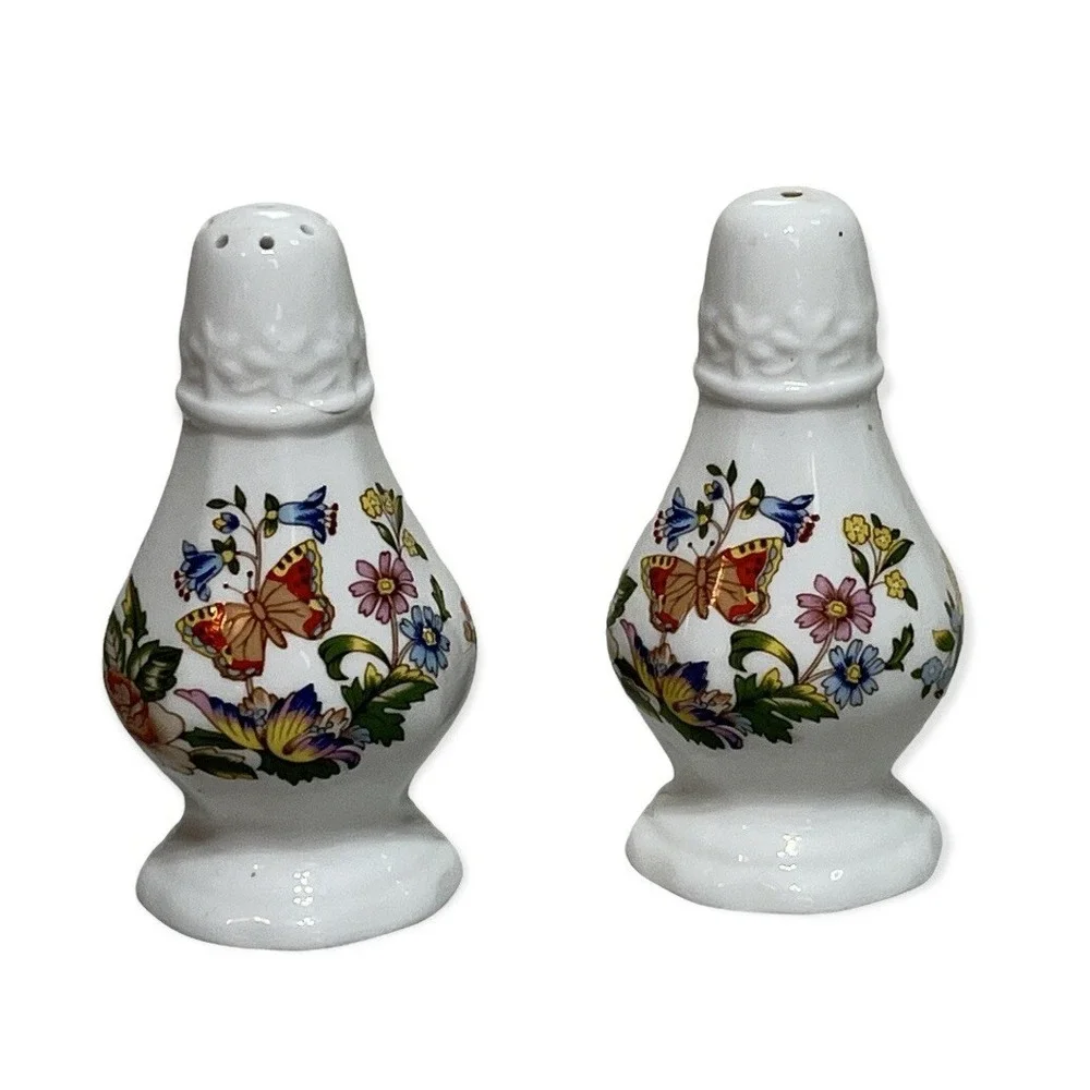 Aynsley Cottage Garden Salt Pepper Shakers Butterflies‎ Wild Flowers England